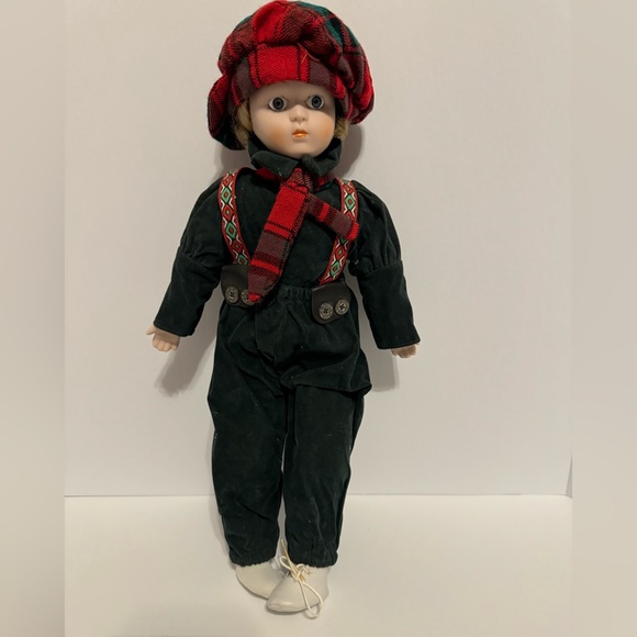 Porcelain doll - Picture 1 of 4